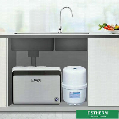 I tipi di acque della famiglia filtra il sistema del RO sotto l'erogatore dell'acqua di uso del lavandino con le parti del purificatore